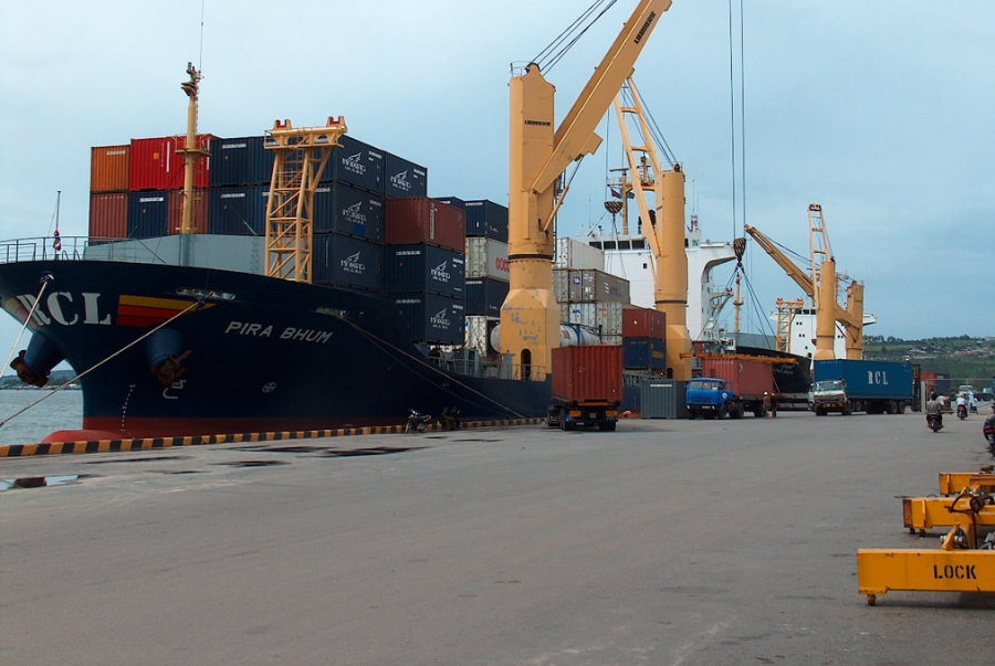 Dịch vụ vận chuyển hàng hóa sang cảng SINGAPORE bằng đường biển 1