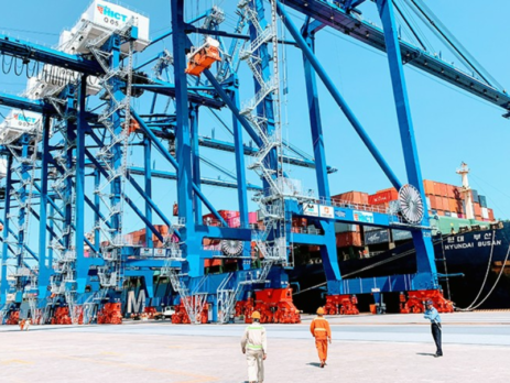 Vận chuyển bằng container