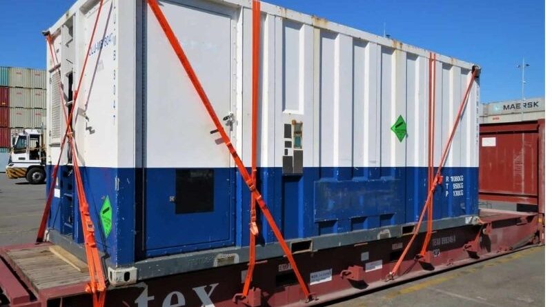 Lashing và đóng hàng siêu trường, siêu trọng trong khu công nghiệp