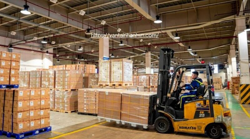 Đóng kiện và pallet hàng quá tải, quá khổ cho vận chuyển liên khu công nghiệp