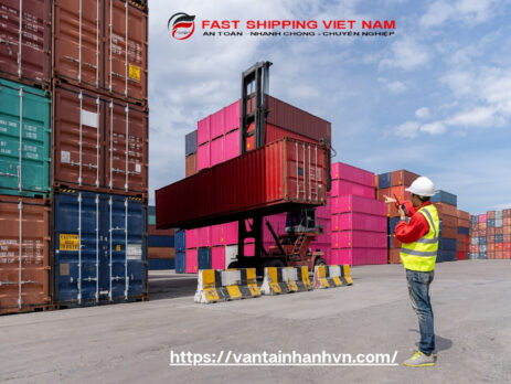 kiểm tra tình trạng hàng hóa container