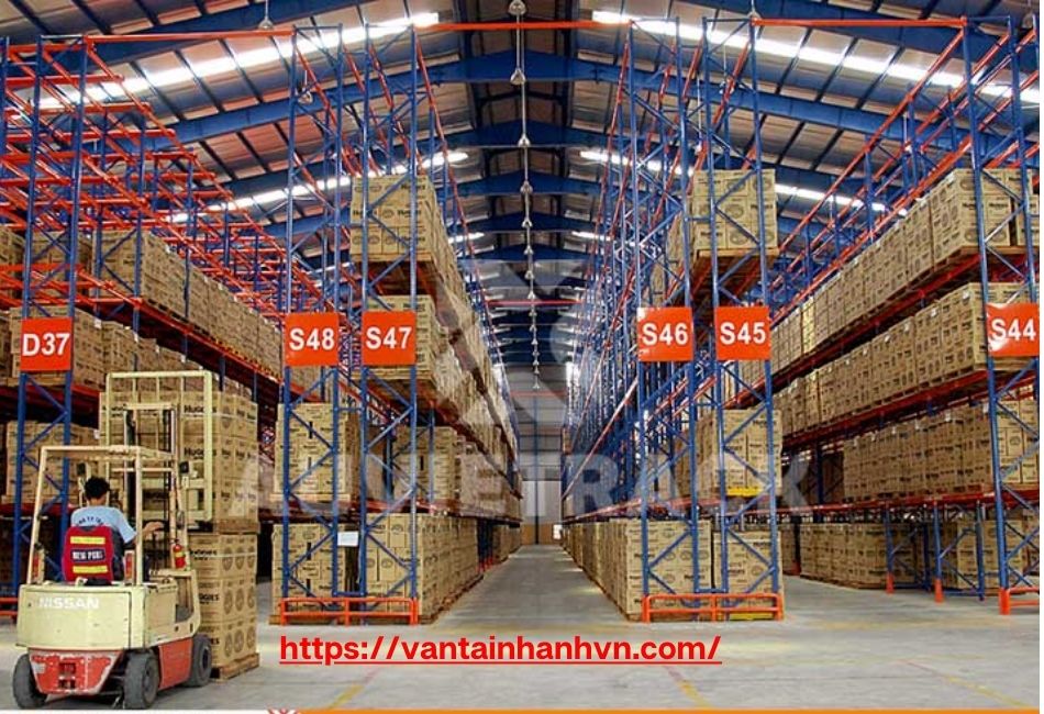 Kho trung chuyển là gì? Hướng dẫn nhập – xuất kho trung chuyển