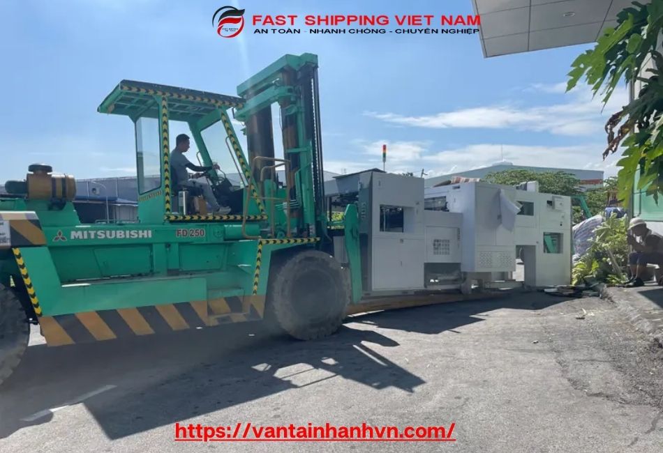 Vận chuyển – lắp đặt thiết bị máy móc y tế toàn quốc 